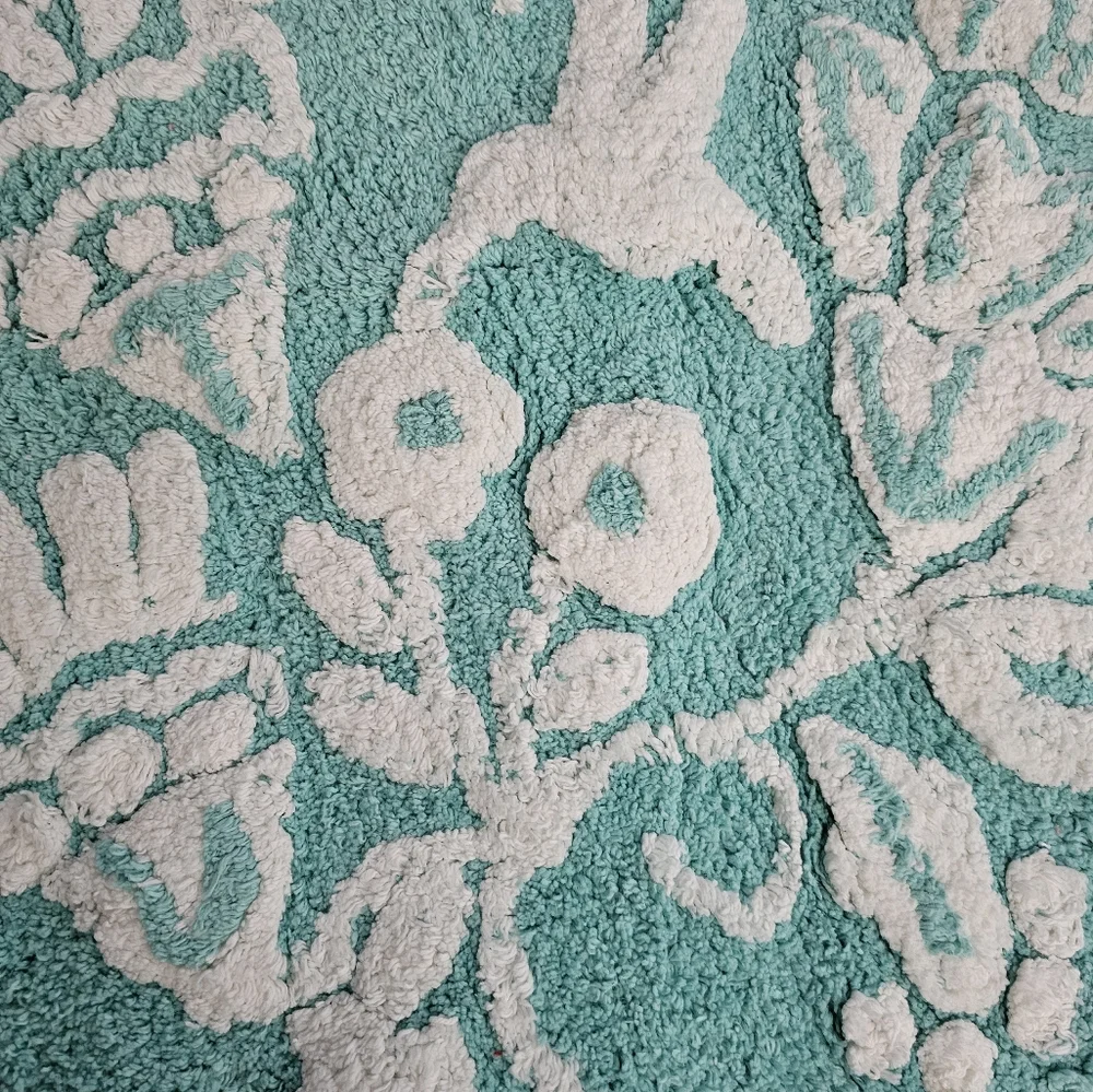 The Pioneer Woman Mazie Floral Crochet Round Cotton Bath Rug, Mint, 24